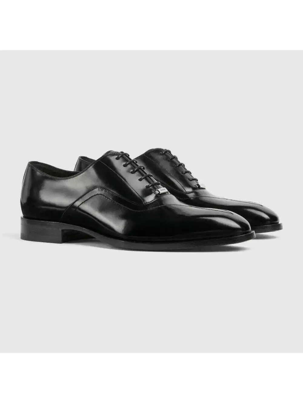 Gucci Topstitch Lace Up Shoe(PLEASE REQUEST YOUR SIZE BEFORE PURCHASING)